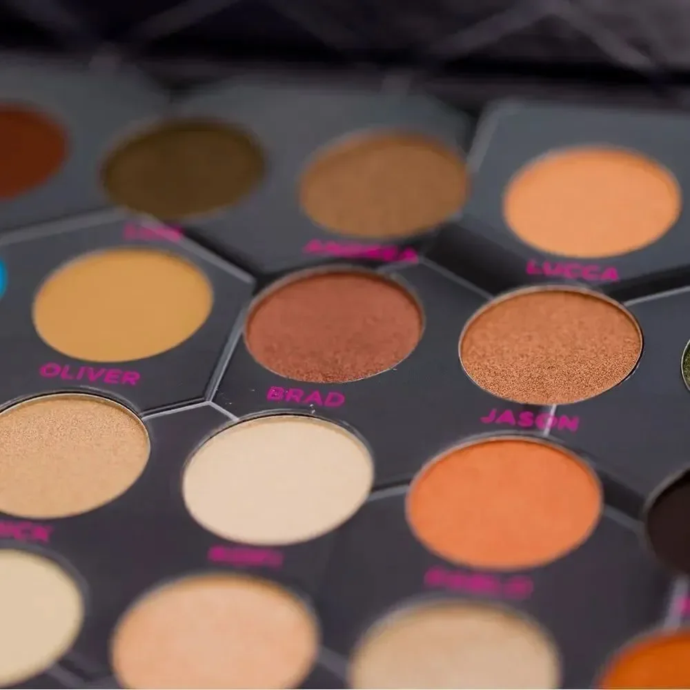 BEEBEAUTY LONDON Barbarella Eyeshadow Palette